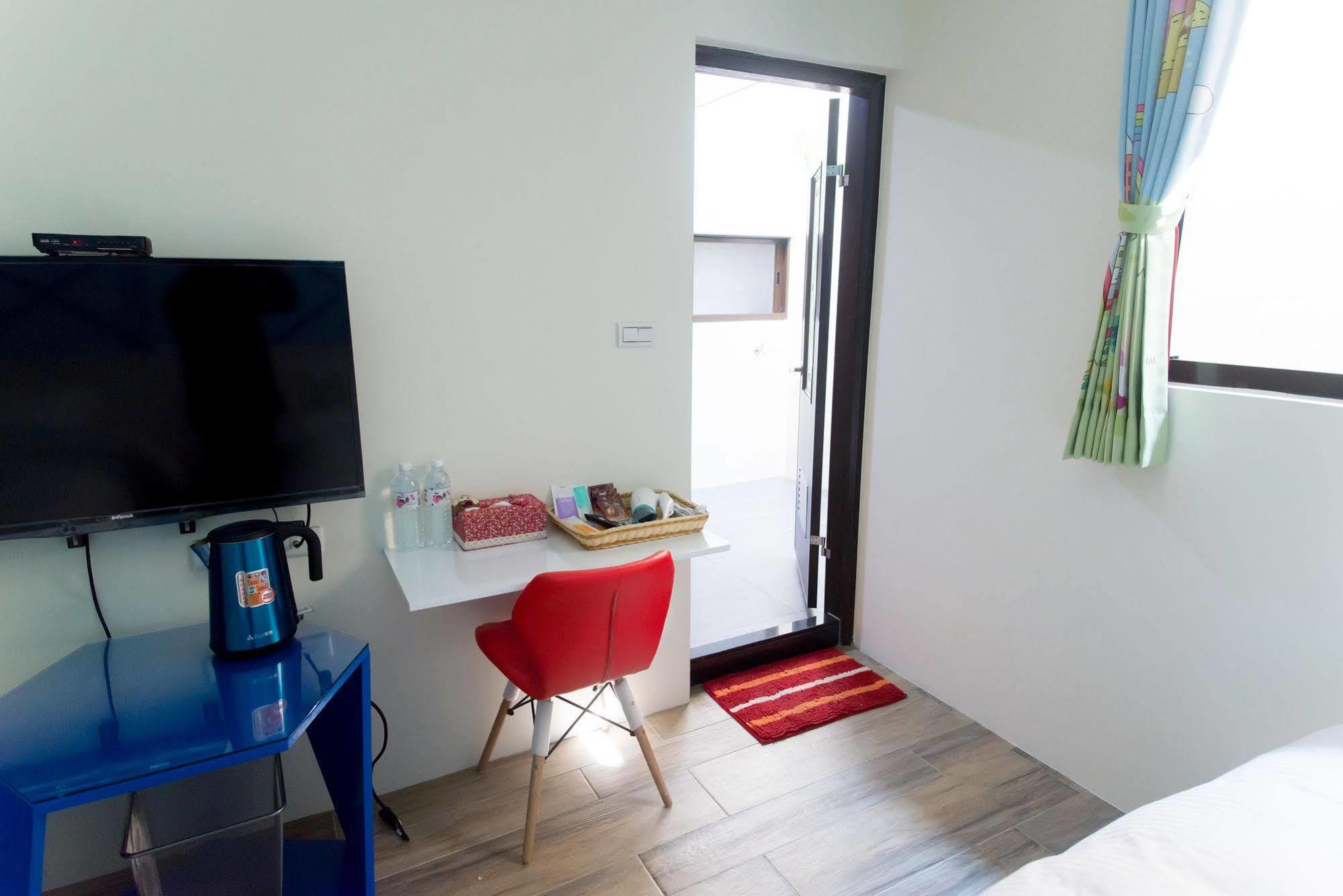 Zhizhu Homestay ไถหนาน ภายนอก รูปภาพ