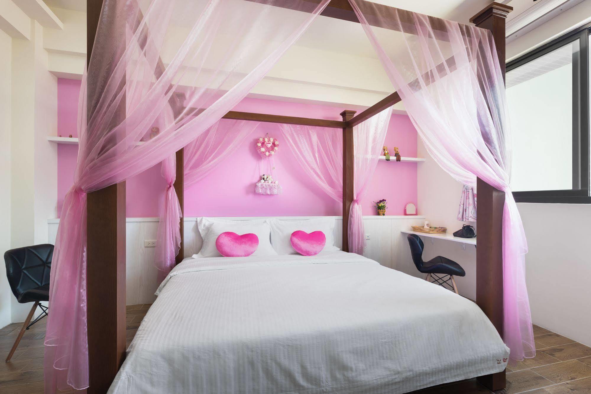 Zhizhu Homestay ไถหนาน ภายนอก รูปภาพ