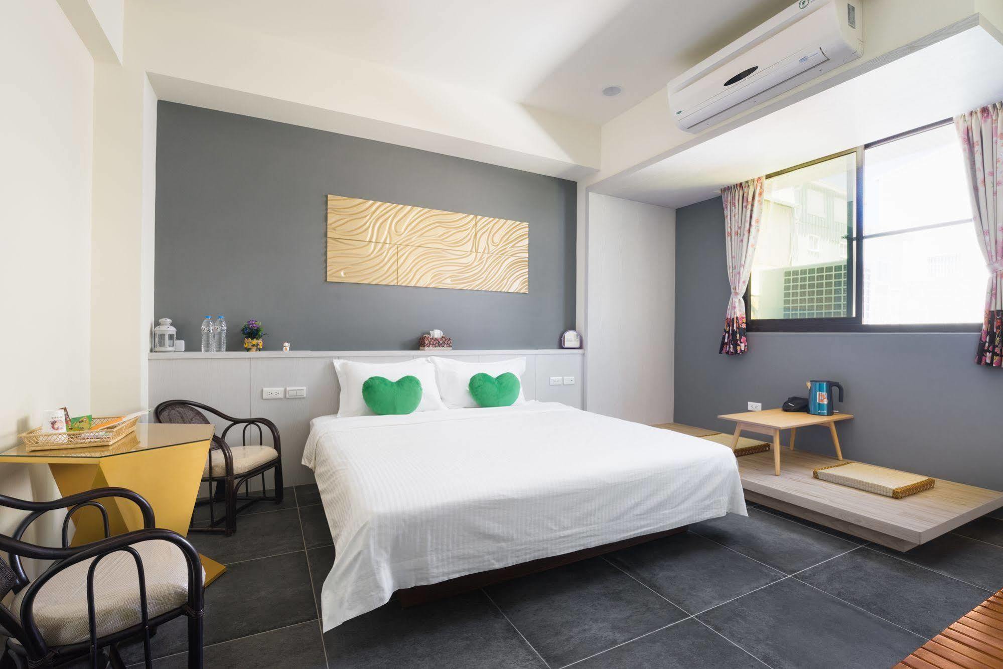 Zhizhu Homestay ไถหนาน ภายนอก รูปภาพ
